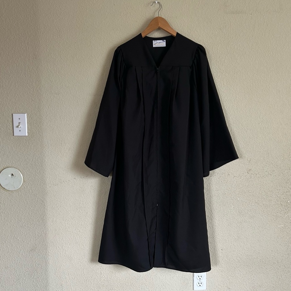 Achievers your graduation planner black graduation robe - Picture 8 of 9